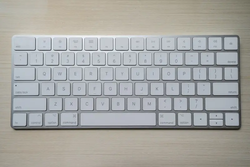 Teclado Mecánico Compacto